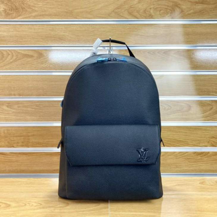 Picture of Louis Vuitton Mens Bags _SKUfw97510319fw